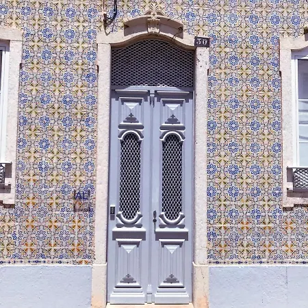 Blue Barqueta Apartment *